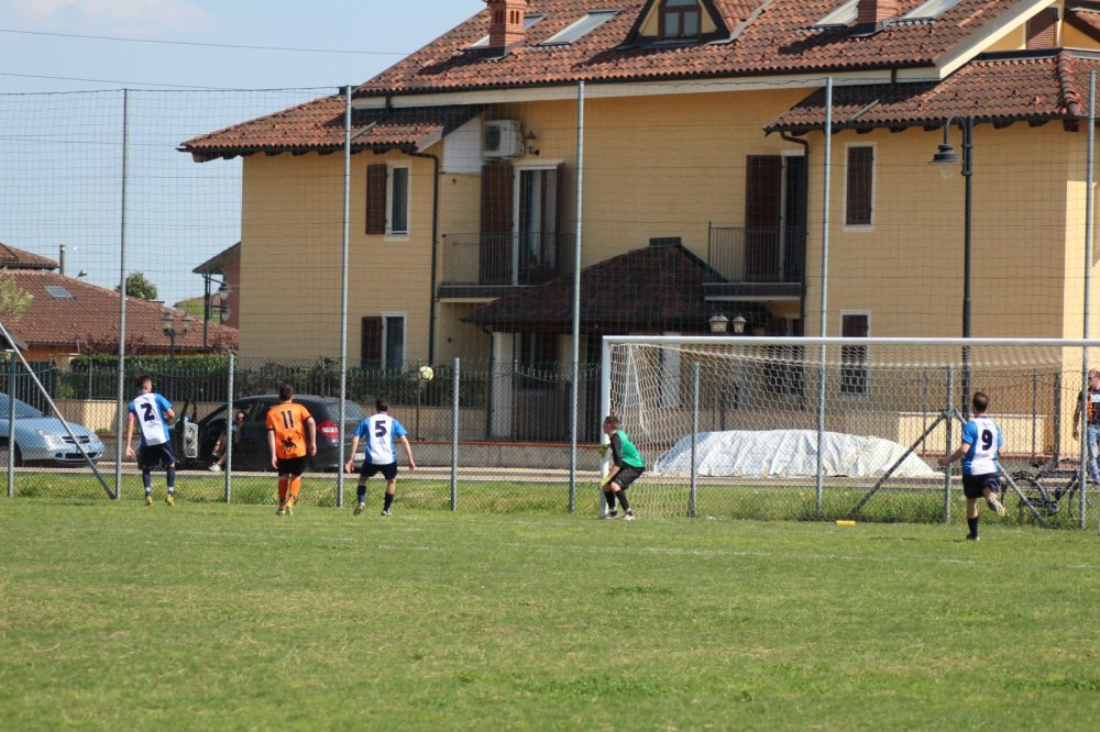 Cattaneo gol primo tempo