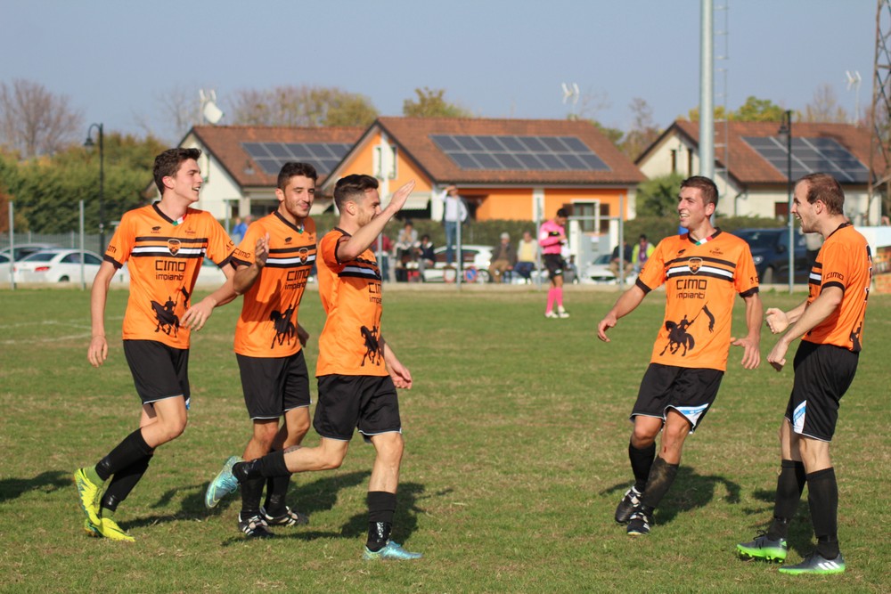 il gol di Cattaneo, si esulta !