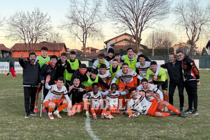 foto di gruppo dei vincitori